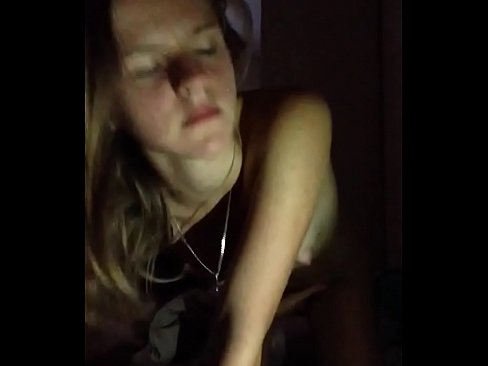 ❤️ Stúlka sjálfsfróar sér og kúrir ️❌ Klámmyndband á is.yespornpics.ru