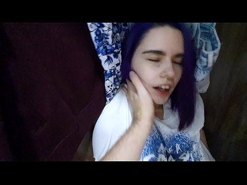 ❤️ Fann systur mína í skápnum og hjálpaði henni að koma ️❌ Klámmyndband á is.yespornpics.ru